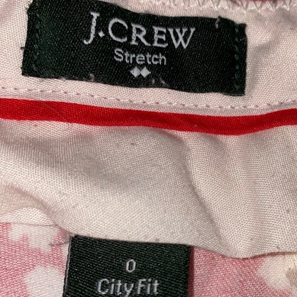 J.CREW Red/White Ikat City Fit Stretch Shorts SZ 0 - Picture 2 of 4